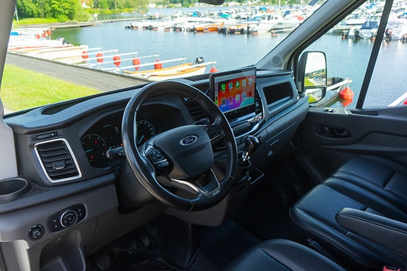 Ford Transit 19 of 25