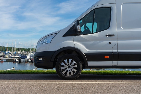 Ford Transit 5 of 5