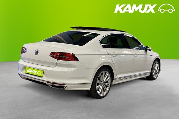 Volkswagen Passat 4 of 5