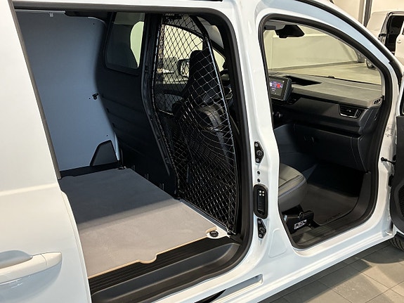 Nissan Townstar 6 of 10