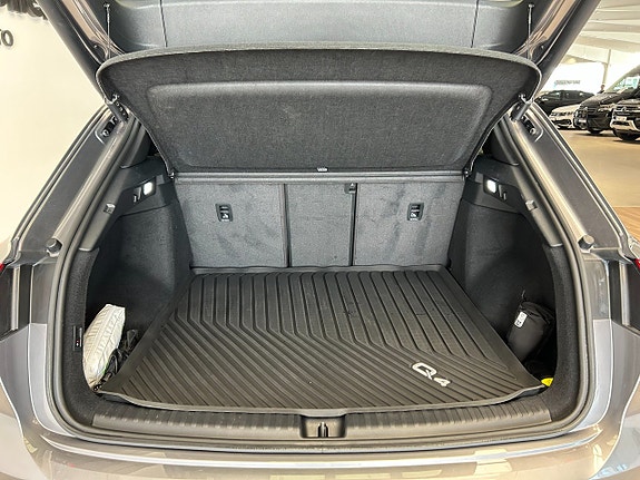 Audi Q4 e-tron 7 of 22