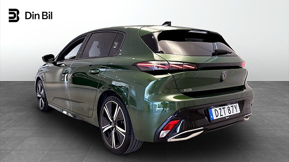 Peugeot 308 3 of 5