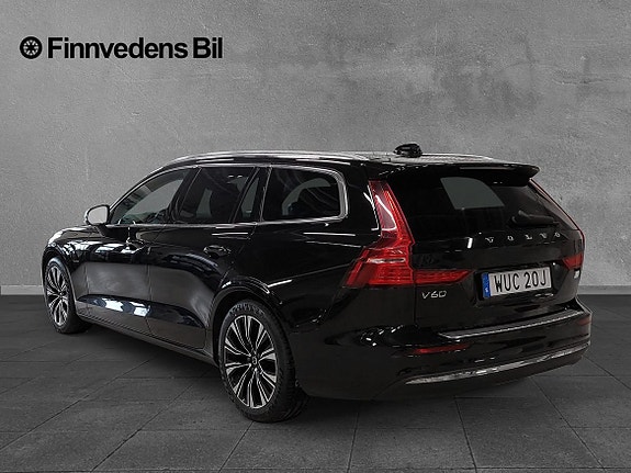 Volvo V60 3 of 5