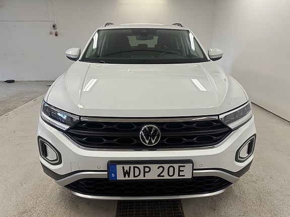 Volkswagen T-Roc 7 of 18