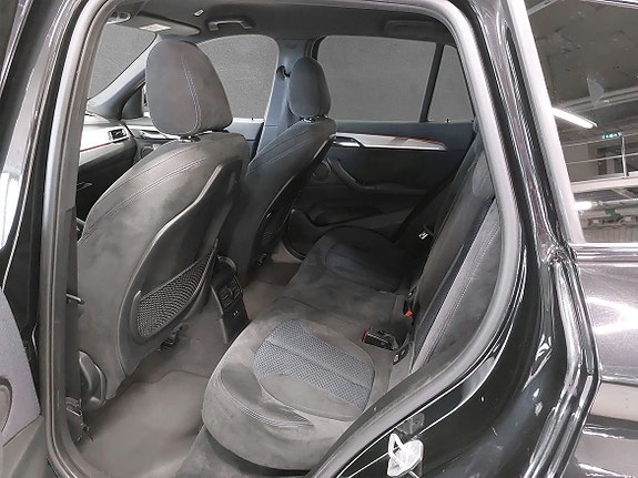 BMW X1 6 of 8