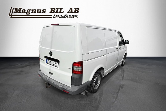 Volkswagen Transporter 4 of 5