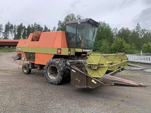 CLAAS Dominator 2 of 5