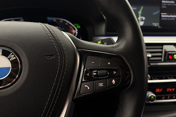 BMW 520 14 of 30