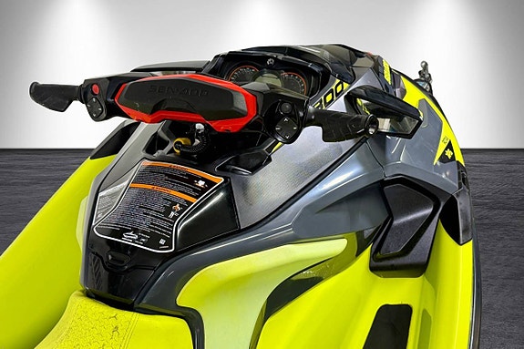 Sea-Doo  RXT X-RS 300 5 of 6