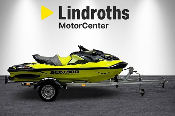 Sea-Doo  RXT X-RS 300 2 of 6