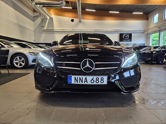 Mercedes-Benz C220 d 3 of 19