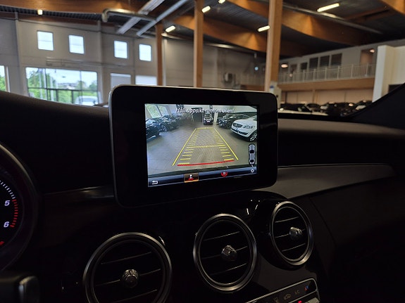 Mercedes-Benz C220 d 16 of 19