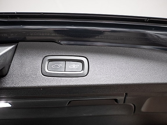 Volvo V60 13 of 14