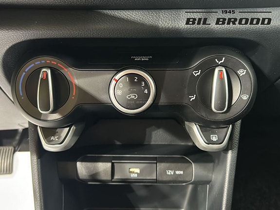 Kia Picanto 13 of 14
