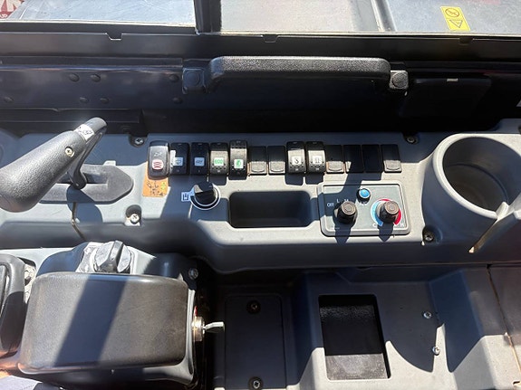 Yanmar SV60 / 6tons minigrävmaskin 7 of 12