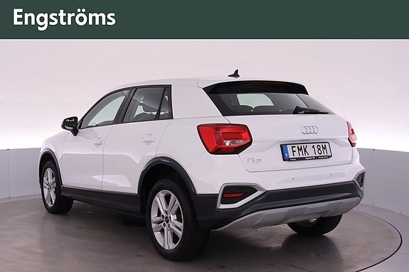Audi Q2 4 of 5