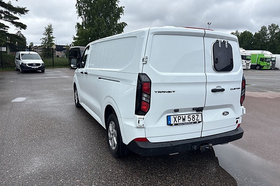 Ford Transit Custom 4 of 5