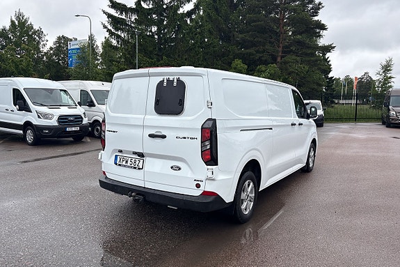 Ford Transit Custom 3 of 5