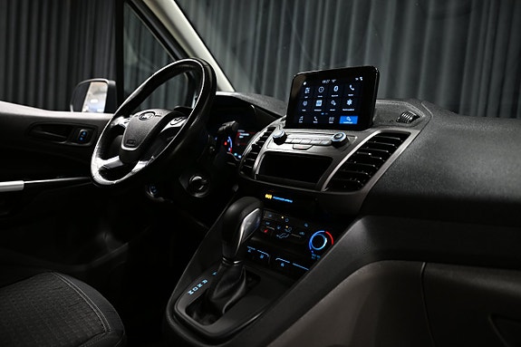 Ford Transit Connect 24 of 25