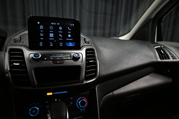 Ford Transit Connect 19 of 25
