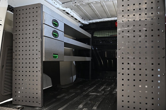 Ford Transit Connect 9 of 25