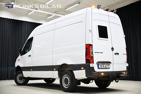 Mercedes-Benz Sprinter 319 4 of 5