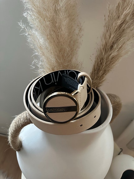 Product image 9 of 17