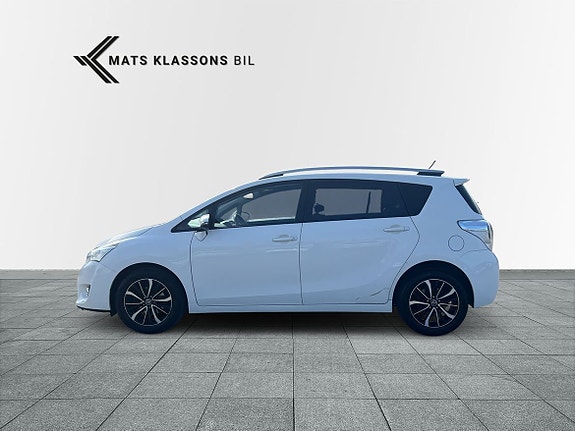 Toyota Verso 3 of 5