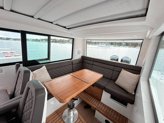 AXOPAR 37 CABIN - 2x Mercury Verado 300 hk - Fint skick! 2 of 12