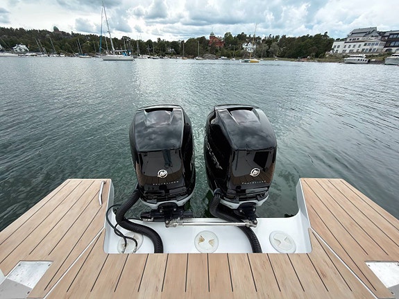 AXOPAR 37 CABIN - 2x Mercury Verado 300 hk - Fint skick! 11 of 12