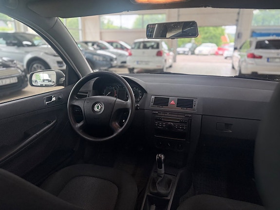 Skoda Fabia 10 of 20