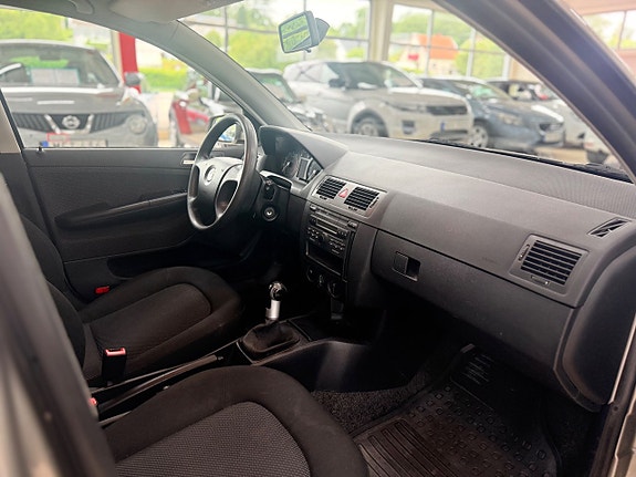 Skoda Fabia 8 of 20