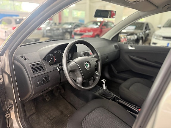 Skoda Fabia 7 of 20