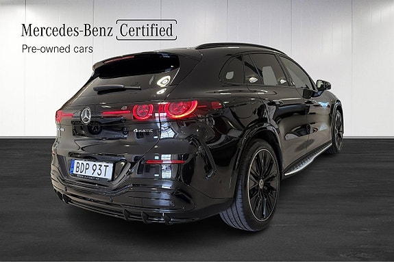 Mercedes-Benz GLC400 4 of 5