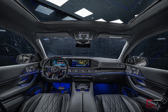 Mercedes-Benz GLE53 16 of 23