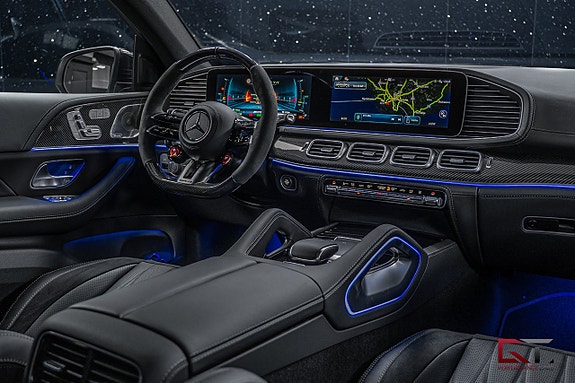 Mercedes-Benz GLE53 20 of 23