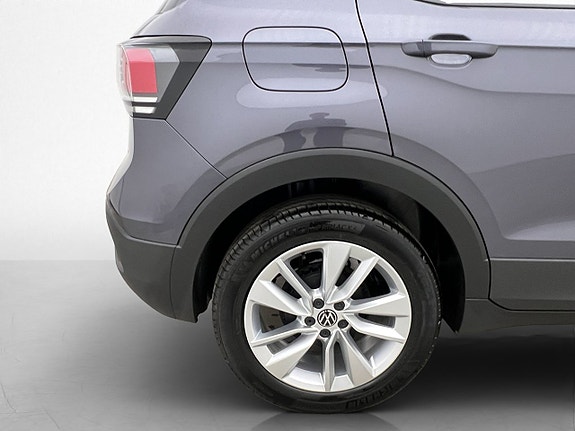 Volkswagen T-Cross 29 of 30