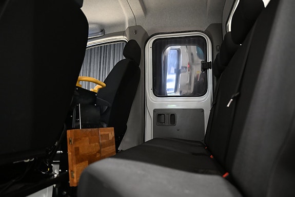 Mercedes-Benz Sprinter 316 17 of 26