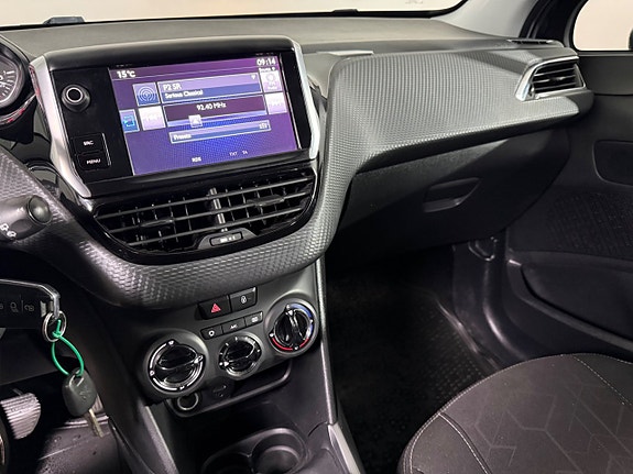 Peugeot 2008 13 of 19