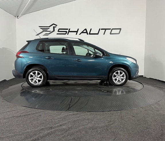 Peugeot 2008 4 of 5