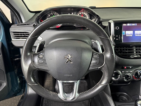 Peugeot 2008 12 of 19