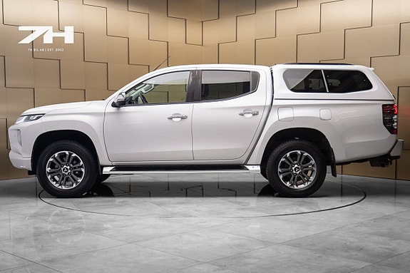 Mitsubishi L200 2 of 5