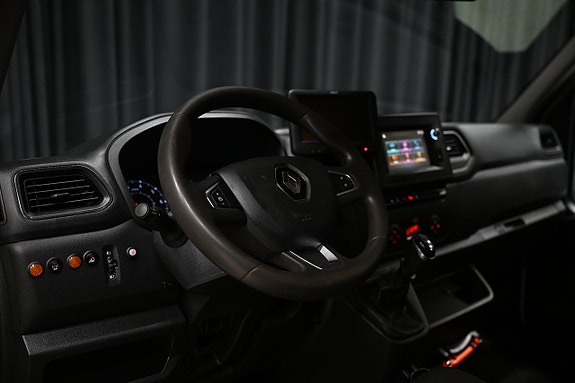 Renault Master 15 of 30