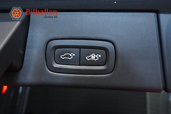 Volvo V90 Cross Country 10 of 23