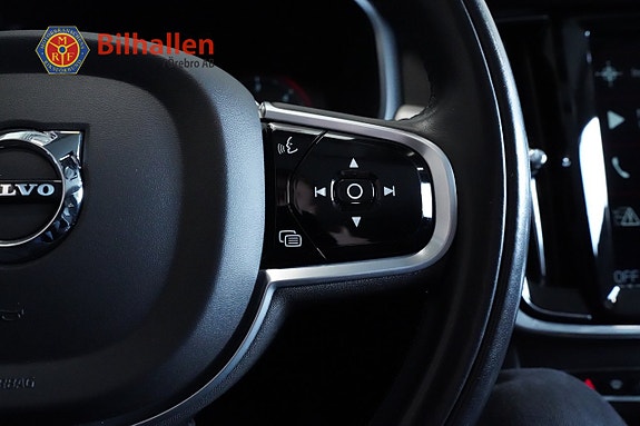 Volvo V90 Cross Country 17 of 23