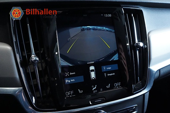 Volvo V90 Cross Country 20 of 23
