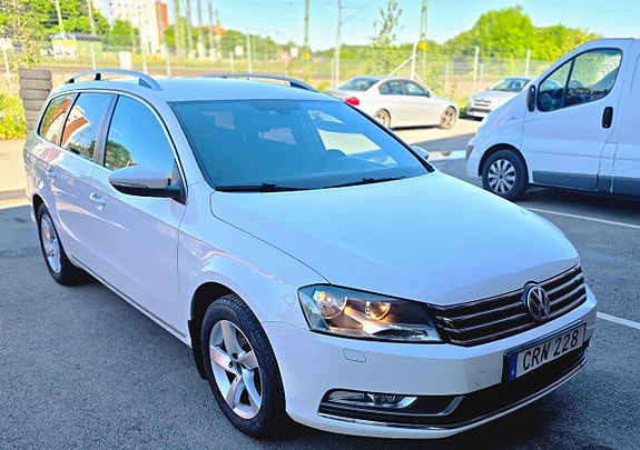 Volkswagen Passat 3 of 5