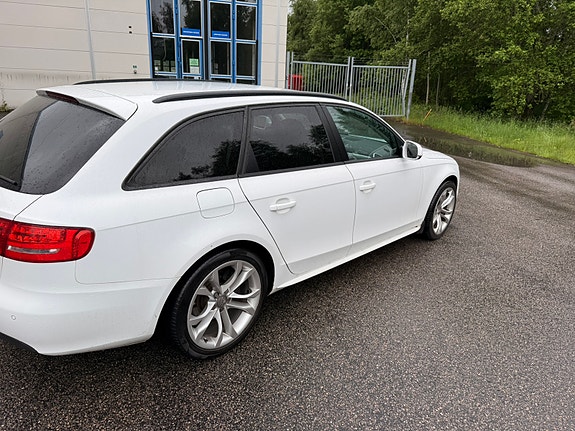 Audi A4 2 of 5