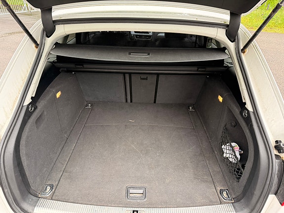 Audi A4 9 of 14