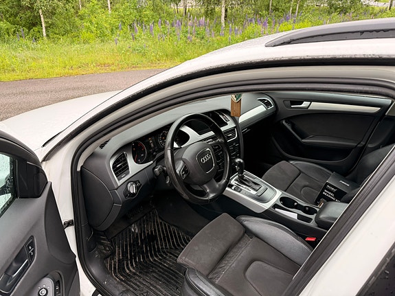Audi A4 6 of 14